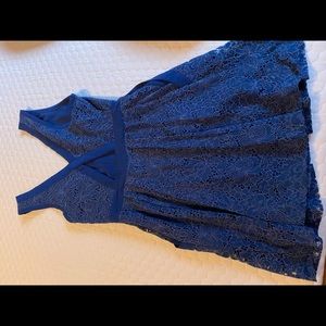 Juniors/Women’s xs short sundress good condition